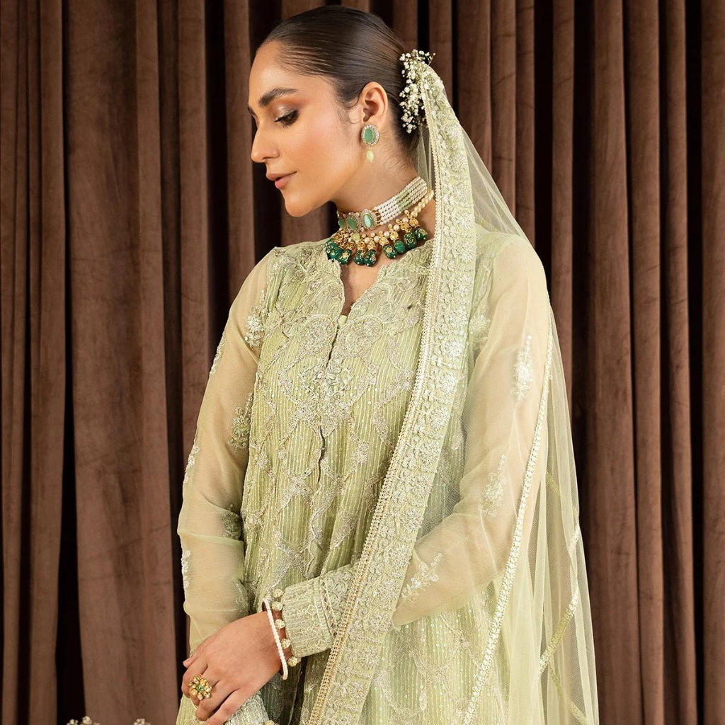 Short Story – Pakistani Brand Suits in UK