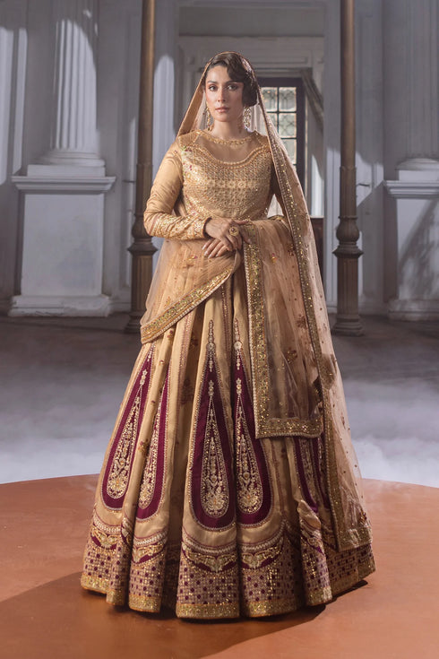 Erum Khan JAHAN IV- Plum Spark