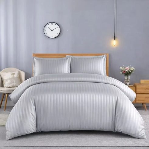 3 Piece Satin Stripe Duvet Cover Set with Pillowcases – Soft Breathable Hotel Style Bedding