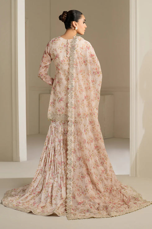 Baroque Embroidered Chiffon Suit UF-4164
