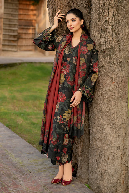 Baroque Embroidered viscose Suit UF-724