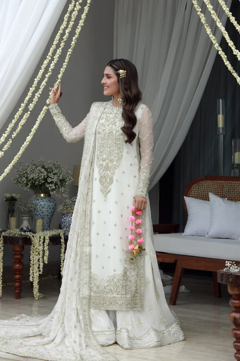 Gulmina Embroidered Chiffon Suit Ayra