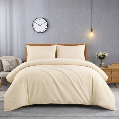 4 Piece Microfibre Duvet Cover Set – Plain Ultra Soft Bedding with Pillowcases Single Double King Super King