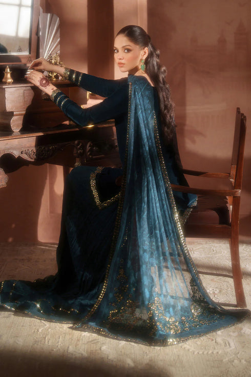 Iznik Embroidered Velvet Suit IV-64