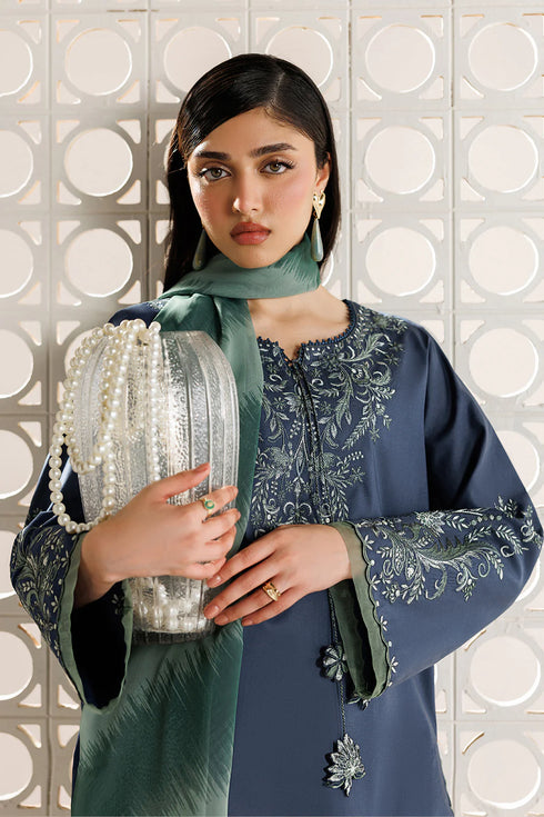 Iznik Embroidered Lawn suit UE-685