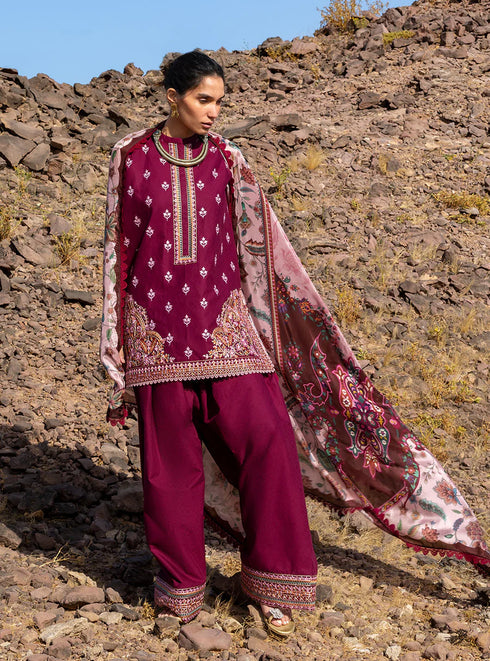 Zainab Chotani Embroidered Jacquard Suit Aylin 03
