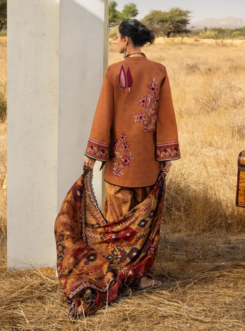 Zainab Chotani Embroidered Jacquard Suit Orlina 18