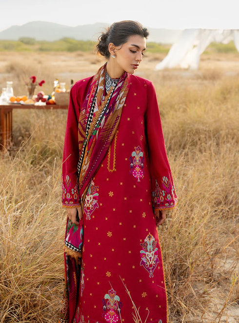 Zainab Chotani Embroidered Jacquard Suit Zamira 07