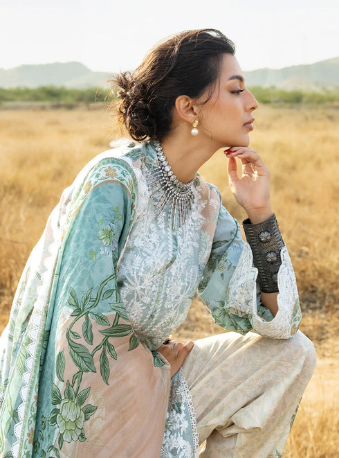 Zainab Chotani Embroidered Jacquard Suit Liyana 08