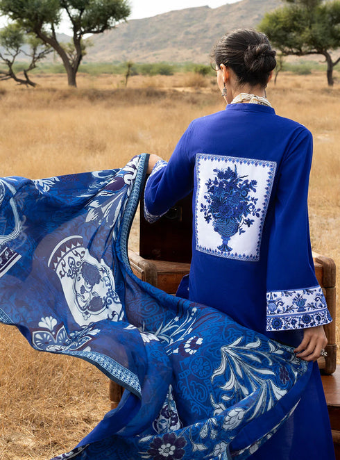 Zainab Chotani Embroidered Jacquard Suit Veyra 16