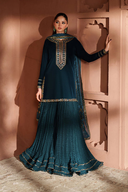 Iznik Embroidered Velvet Suit IV-64