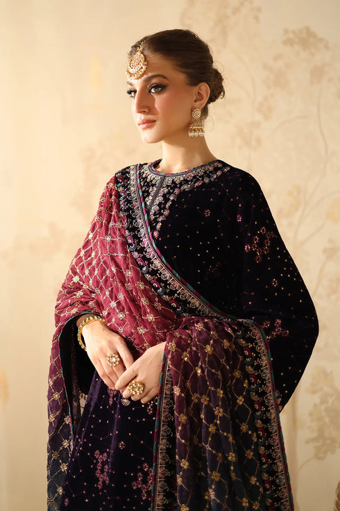 Barqoue Embroidered Velvet Suit UF-4319