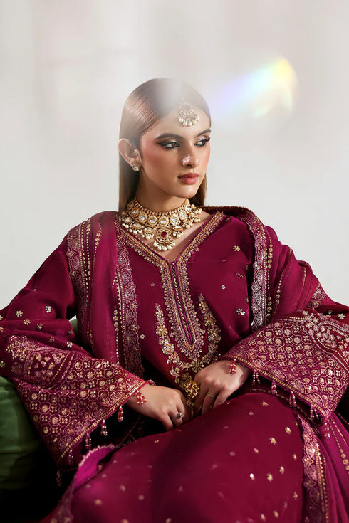 Emaan Adeel Embroidered Velvet Suit SHAHNAZ