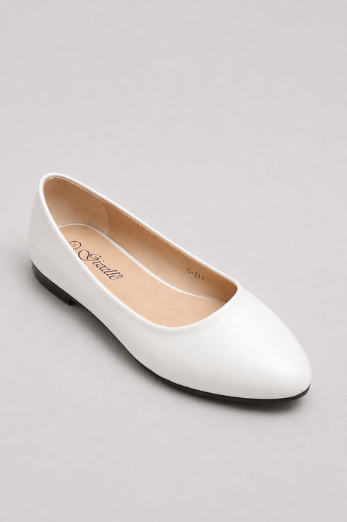 Women's White Closed Toe Ballet Flats