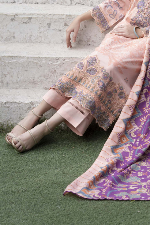 Soni Embroidered Dhanak 3 Piece Suit SD-18