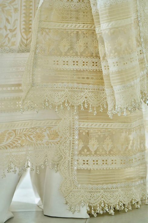 Sobia Nazir Embroidered Luxury Lawn suit Design 9A