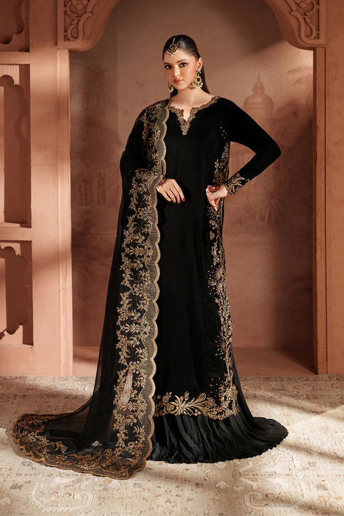 Iznik Embroidered Velvet Suit IV-62