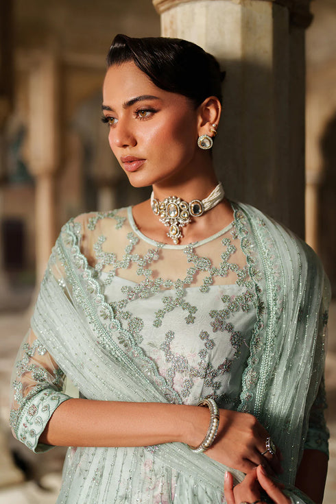 Iznik Embroidered Net Suit UE-553