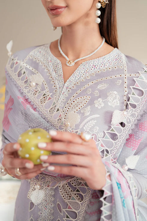 Jazmin Embroidered Lawn Suit IL25-D06