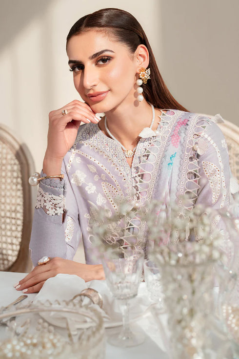 Jazmin Embroidered Lawn Suit IL25-D06