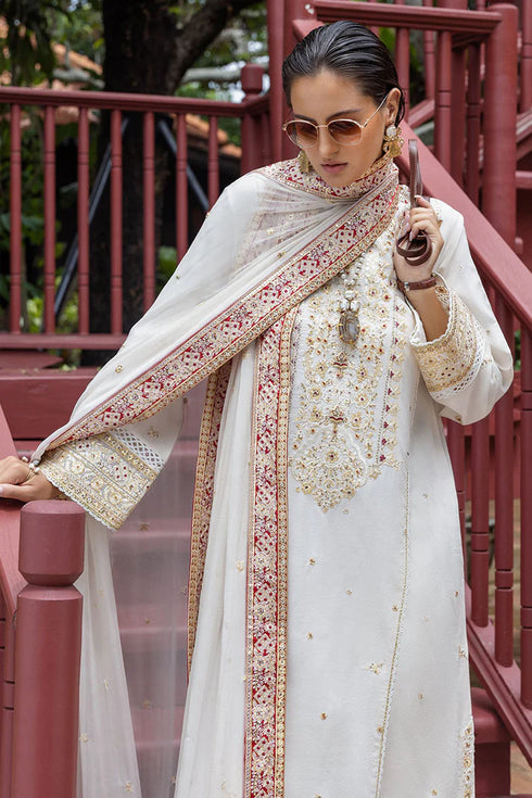 Mushq Embroidered Raw Silk Suit Elnaz