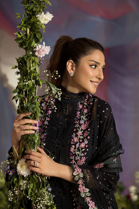 Sobia Nazir Luxury Lawn suit Design 4B