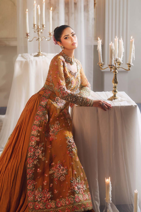 Maryam Hussain Embroidered Organza Suit Kayser