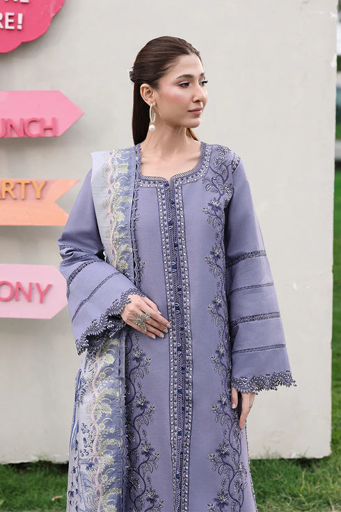 Rang Rasiya Embroidered Lawn suit Mahnaz