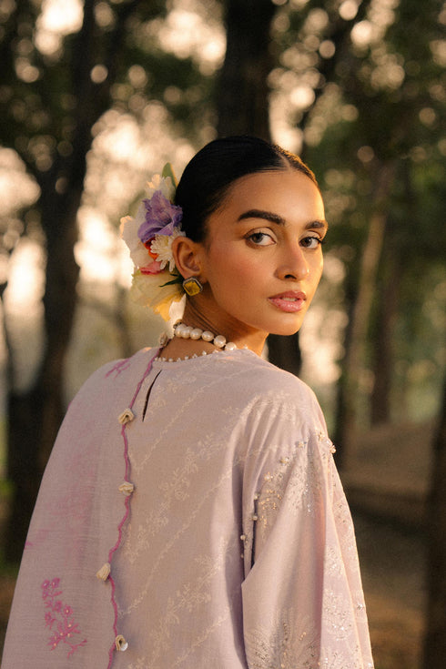 Sana Safinaz Embroidered Lawn Suit L251-002B-3DI