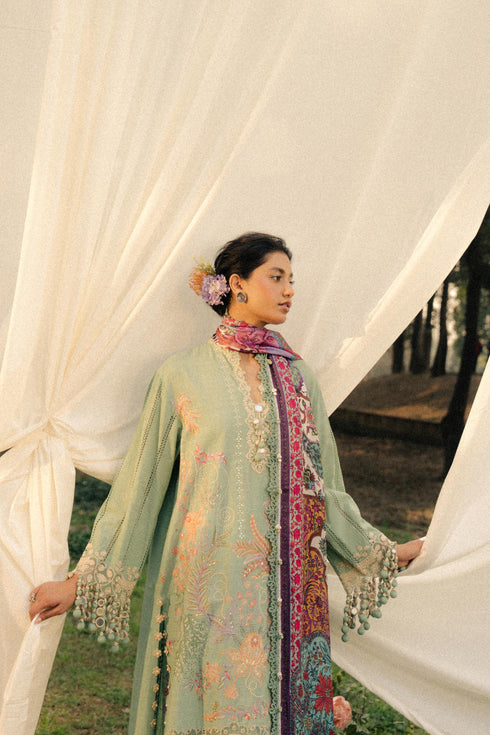 Sana Safinaz Embroidered Lawn Suit L251-007B-3CT