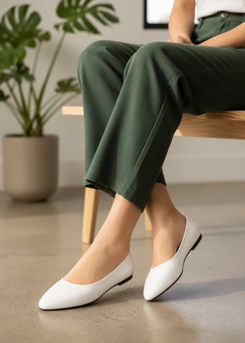 Women's White Closed Toe Ballet Flats