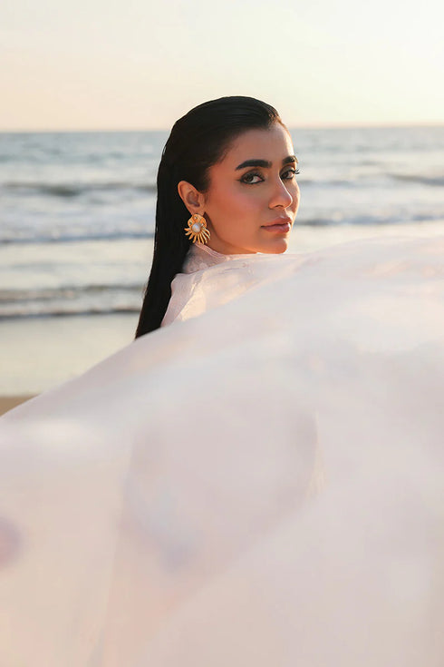 Qalamkar Chikankari Embroidered Suit SA-06 MAHUR