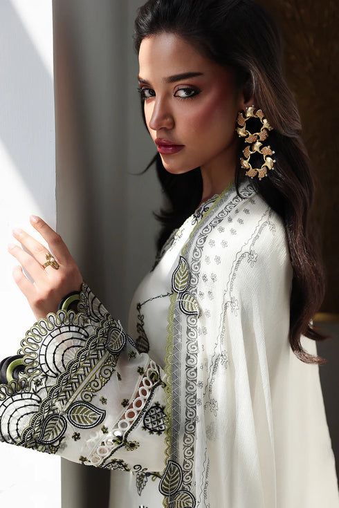 Qalamkar Embroidered Lawn Suit QKL-13 REEMA