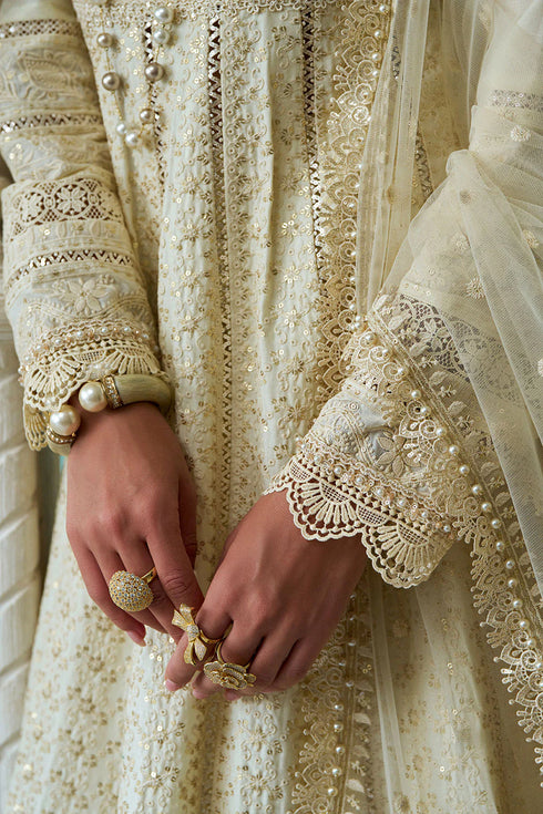 Sobia Nazir Embroidered Luxury Lawn suit Design 1A