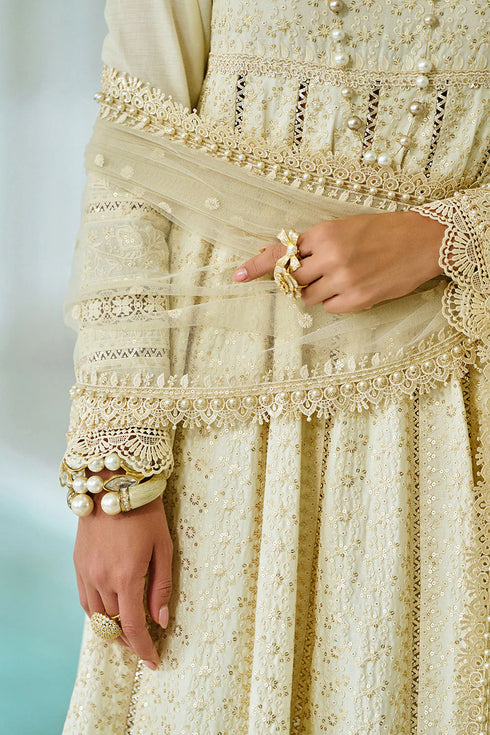 Sobia Nazir Embroidered Luxury Lawn suit Design 1A