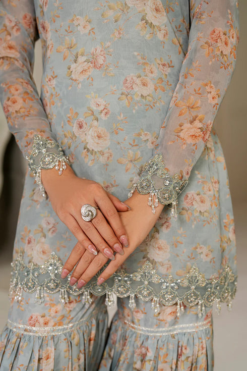 Baroque Embroidered Chiffon Suit UF-4165