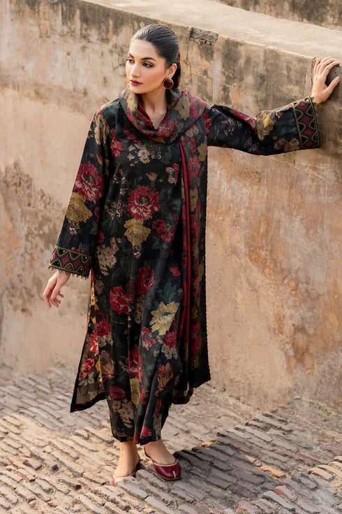 Baroque Embroidered viscose Suit UF-724