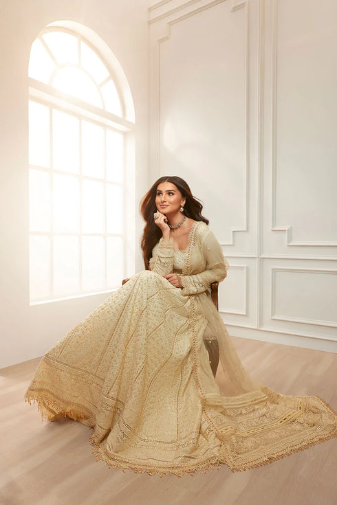 Sobia Nazir Embroidered Luxury Lawn suit Design 1A