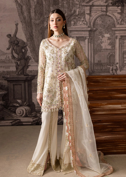 Maria Osama Khan Embroidered Organza Suit Zeest
