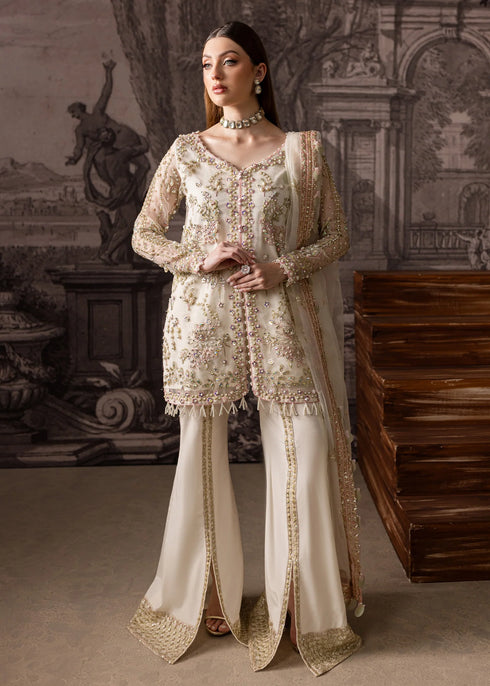 Maria Osama Khan Embroidered Organza Suit Zeest