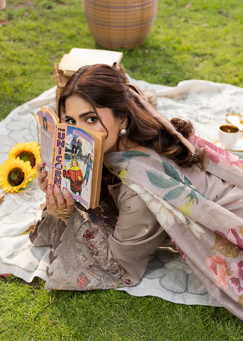 Zarqun Embroidered Lawn 3PC Suit 2616-A