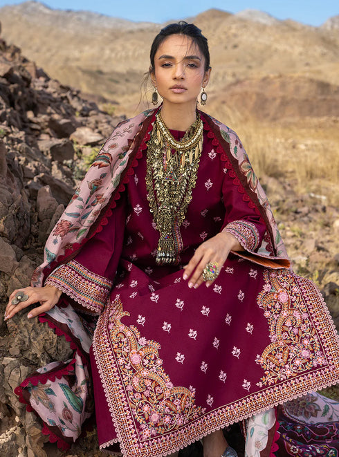 Zainab Chotani Embroidered Jacquard Suit Aylin 03