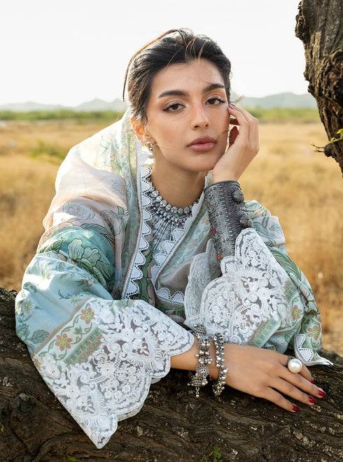 Zainab Chotani Embroidered Jacquard Suit Liyana 08