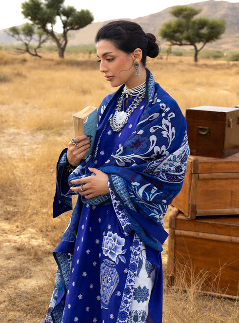 Zainab Chotani Embroidered Jacquard Suit Veyra 16