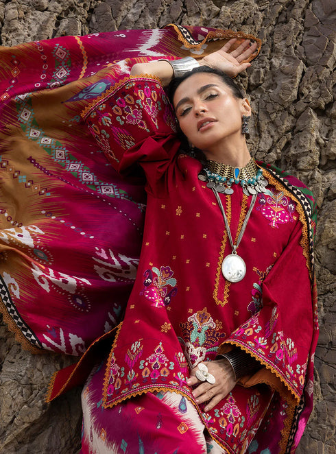 Zainab Chotani Embroidered Jacquard Suit Zamira 07