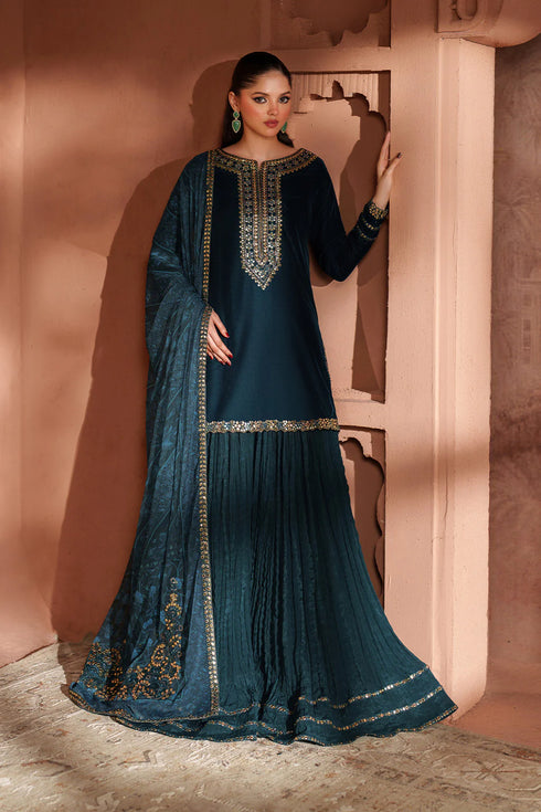 Iznik Embroidered Velvet Suit IV-64