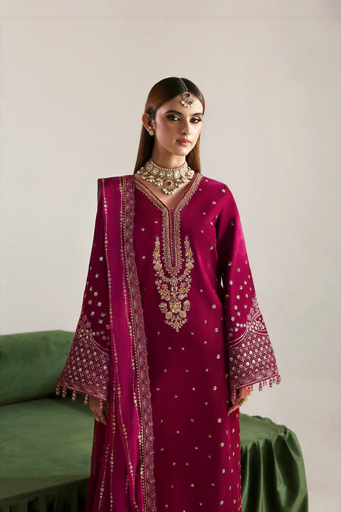 Emaan Adeel Embroidered Velvet Suit SHAHNAZ