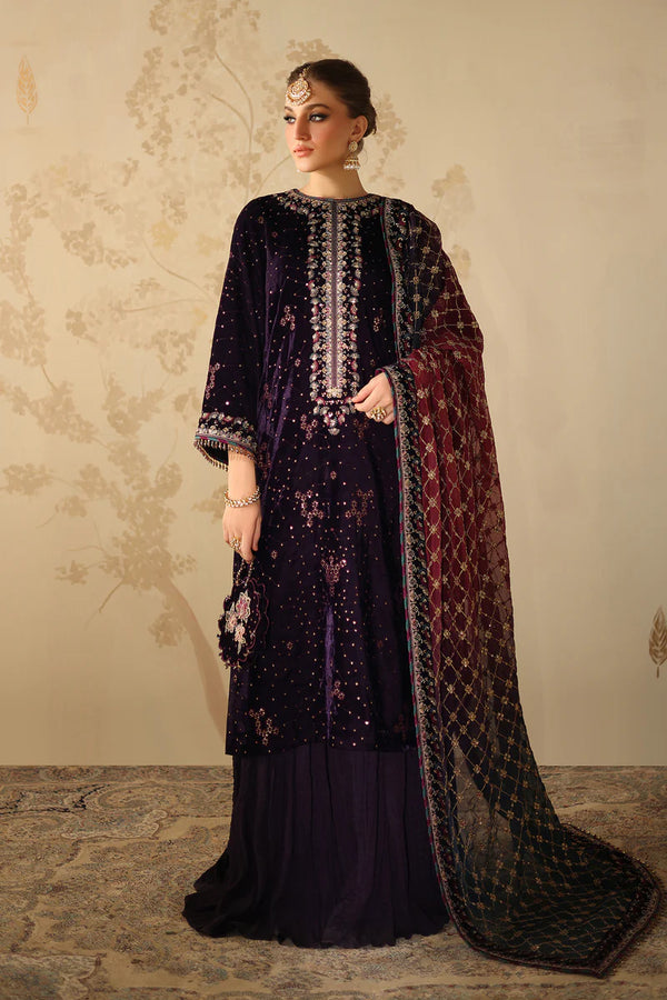 Barqoue Embroidered Velvet Suit UF-4319