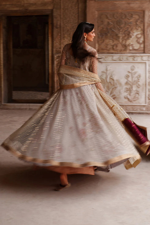 Iznik Embroidered Net  Suit UE-548