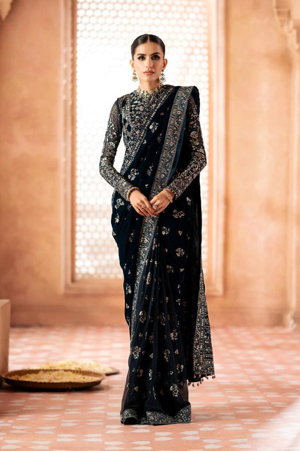 AIK Atelier Embroidered Velvet Saree LOOK 06